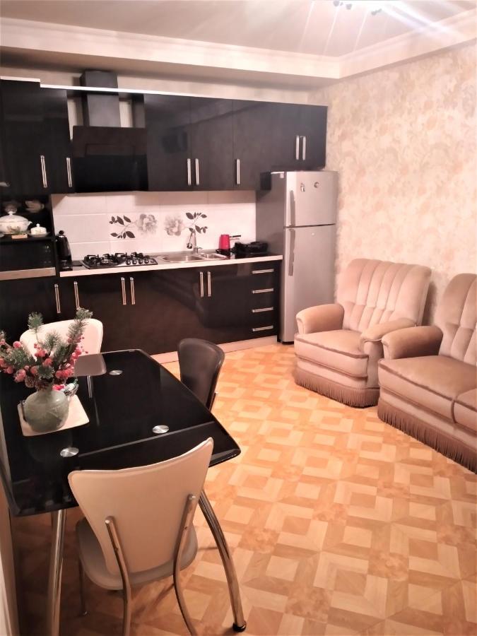 Izi'S Cozy Apartment Кутаиси Экстерьер фото
