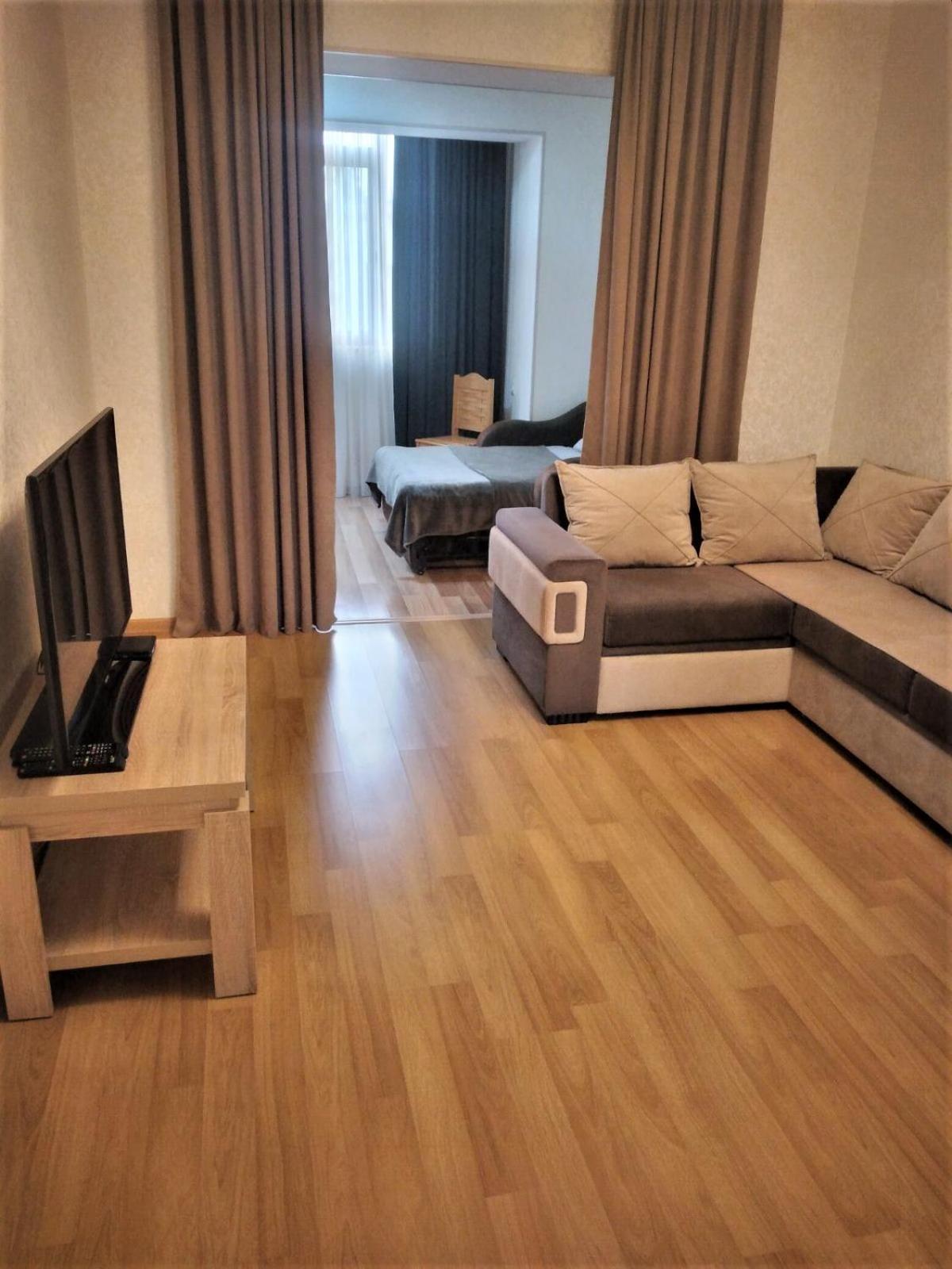 Izi'S Cozy Apartment Кутаиси Экстерьер фото