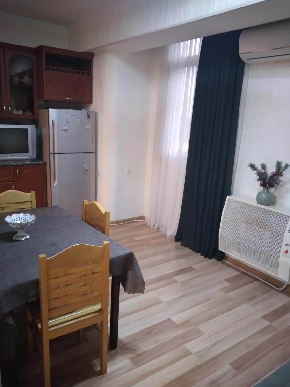 Izi'S Cozy Apartment Кутаиси Экстерьер фото